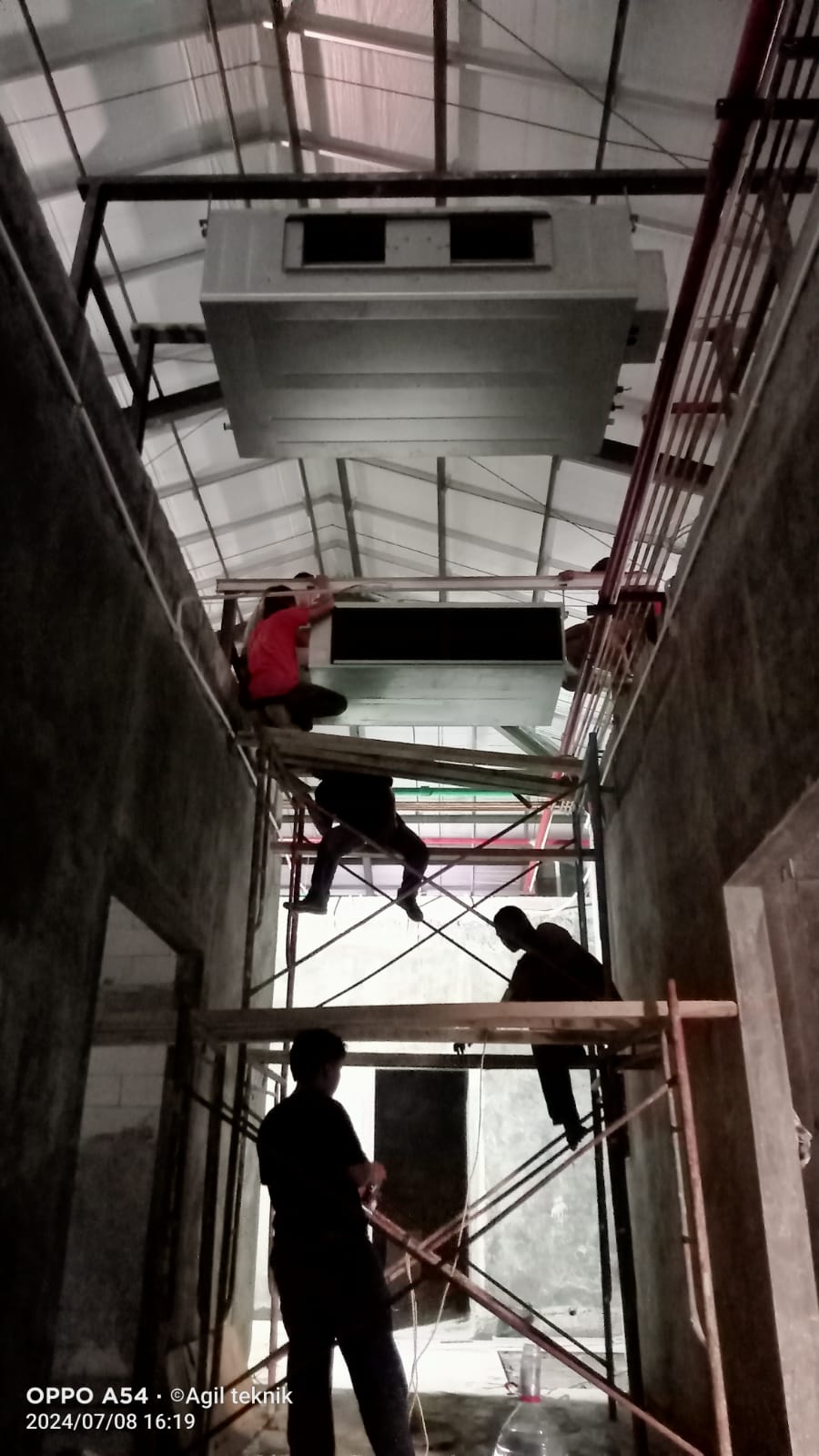 Dokumentasi service AC Semarang CV Rafa Jaya Teknik